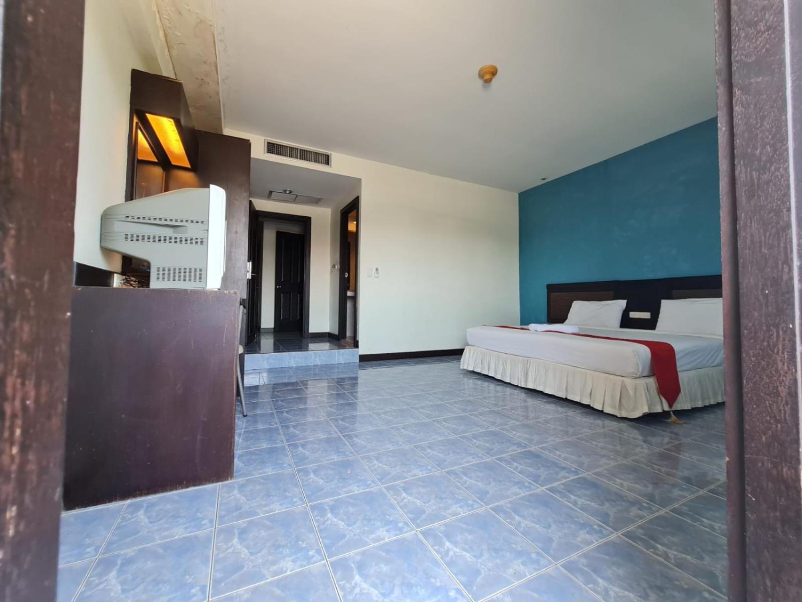 Desa Phuket Hotel Exterior foto